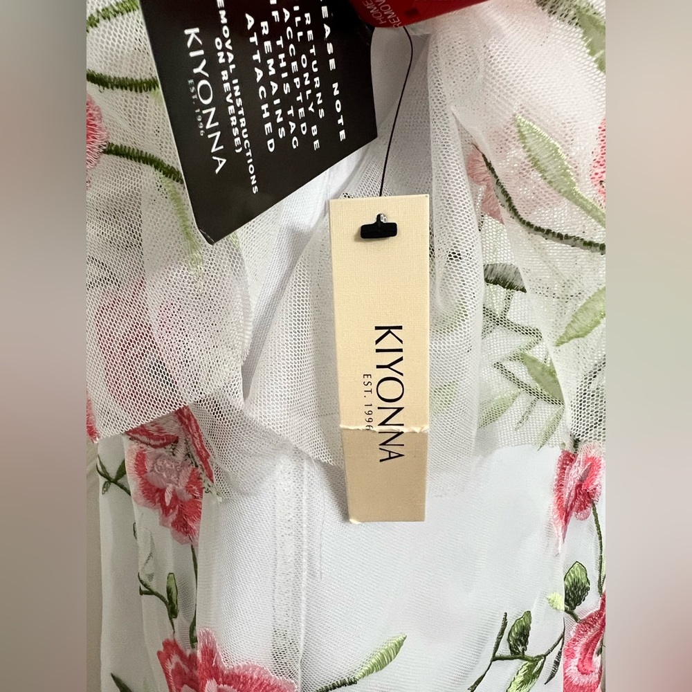 Kiyonna Floral V-Neck Wedding Dress - Picture 8 of 16